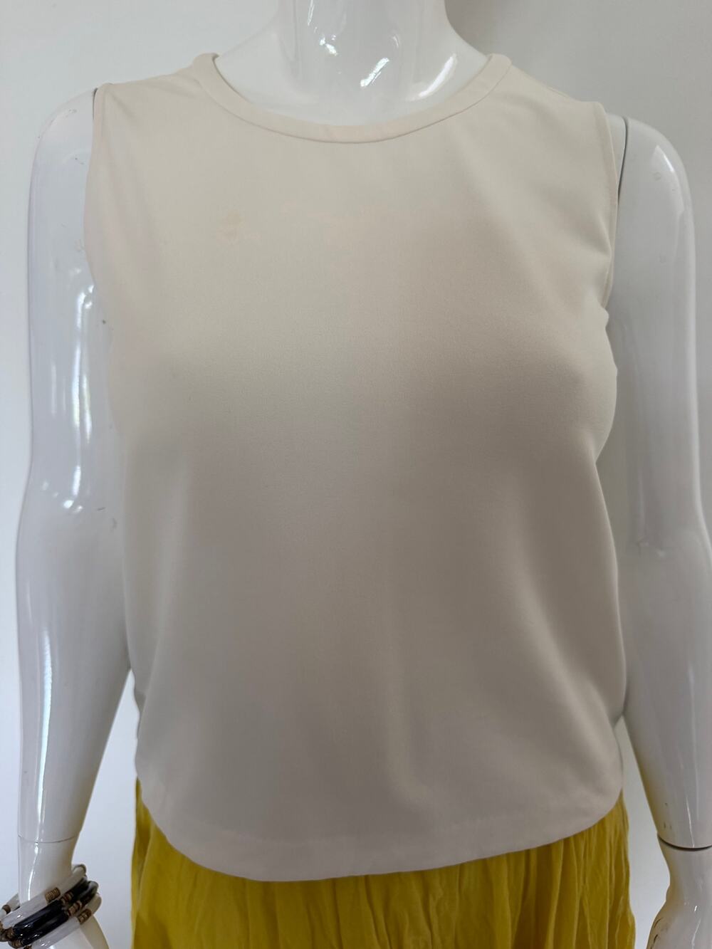 Ann Taylor Ivory Sleeveless Blouse Top Size L Stretch Workwear